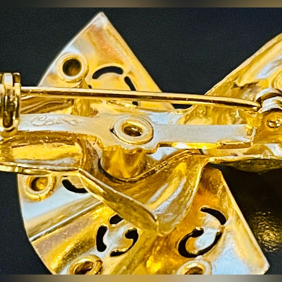 Vintage Coro Gold Tone Swan Lake Ballerina Brooch - Picture 8 of 10